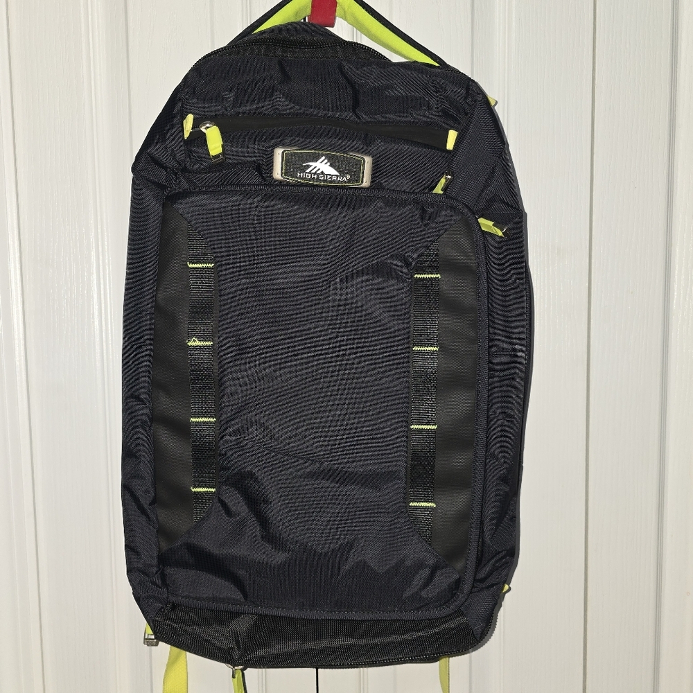 High Sierra AT8 Convertible Carry-On Duffel/Backpack